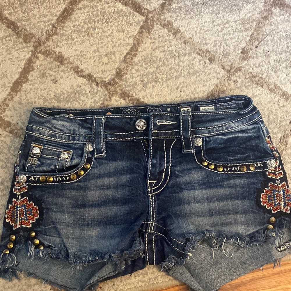 Miss me Shorts size 25